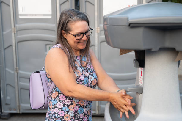 Portable Toilet Options We Offer in White Mountain Lake, AZ
